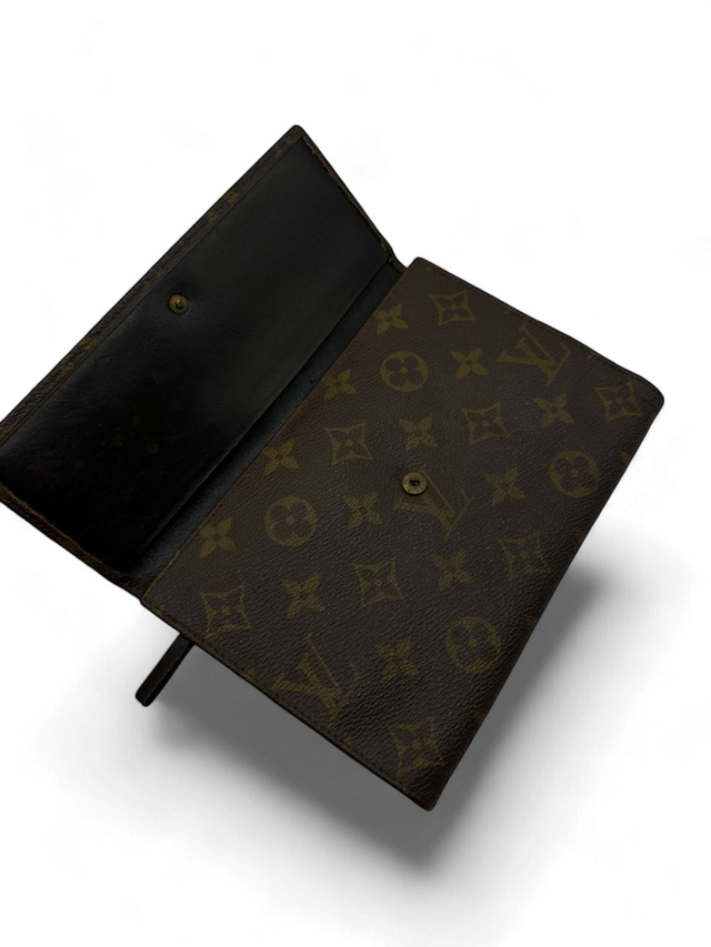 Louis Vuitton Black Wallet